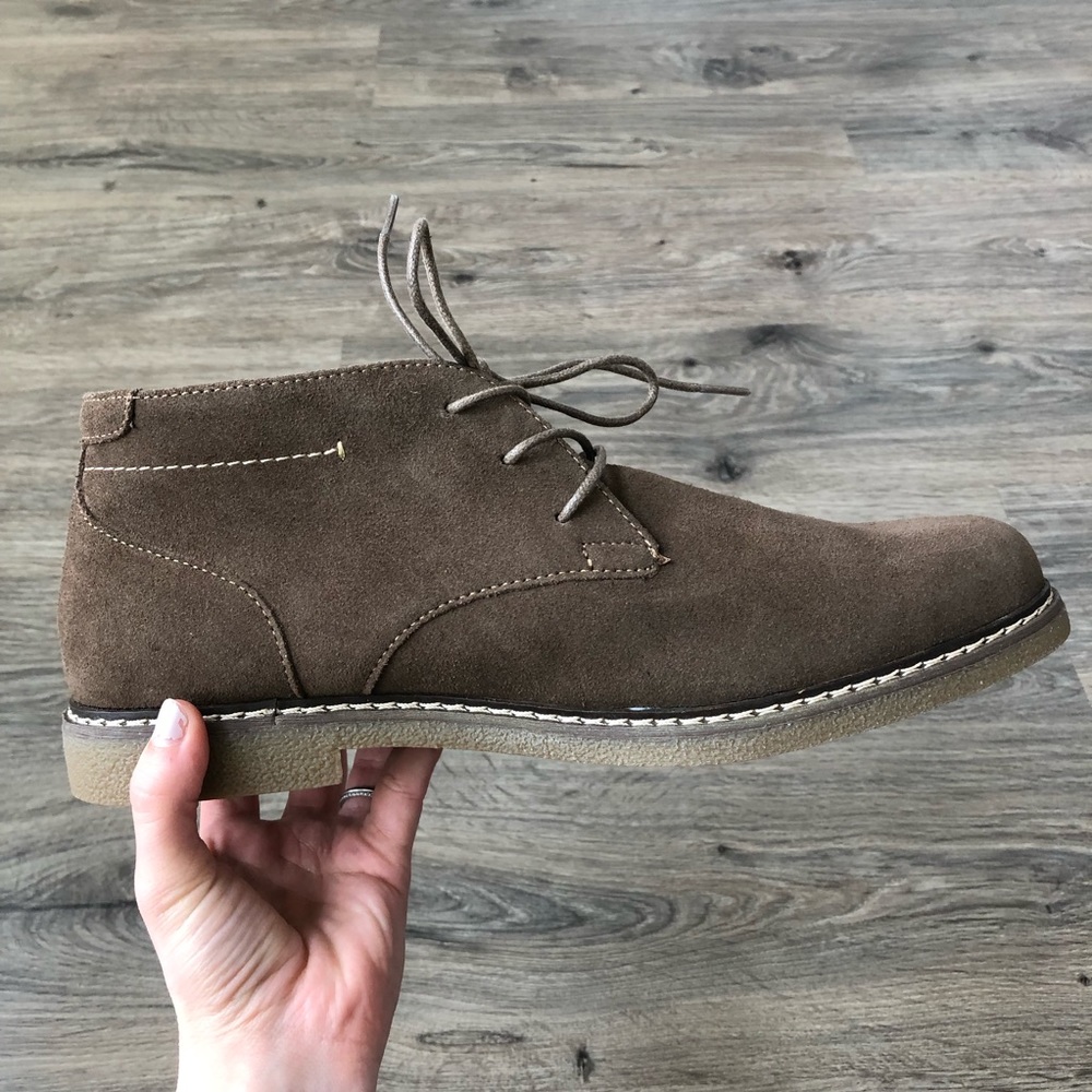 Men’s Shoes - Picture 3 of 4